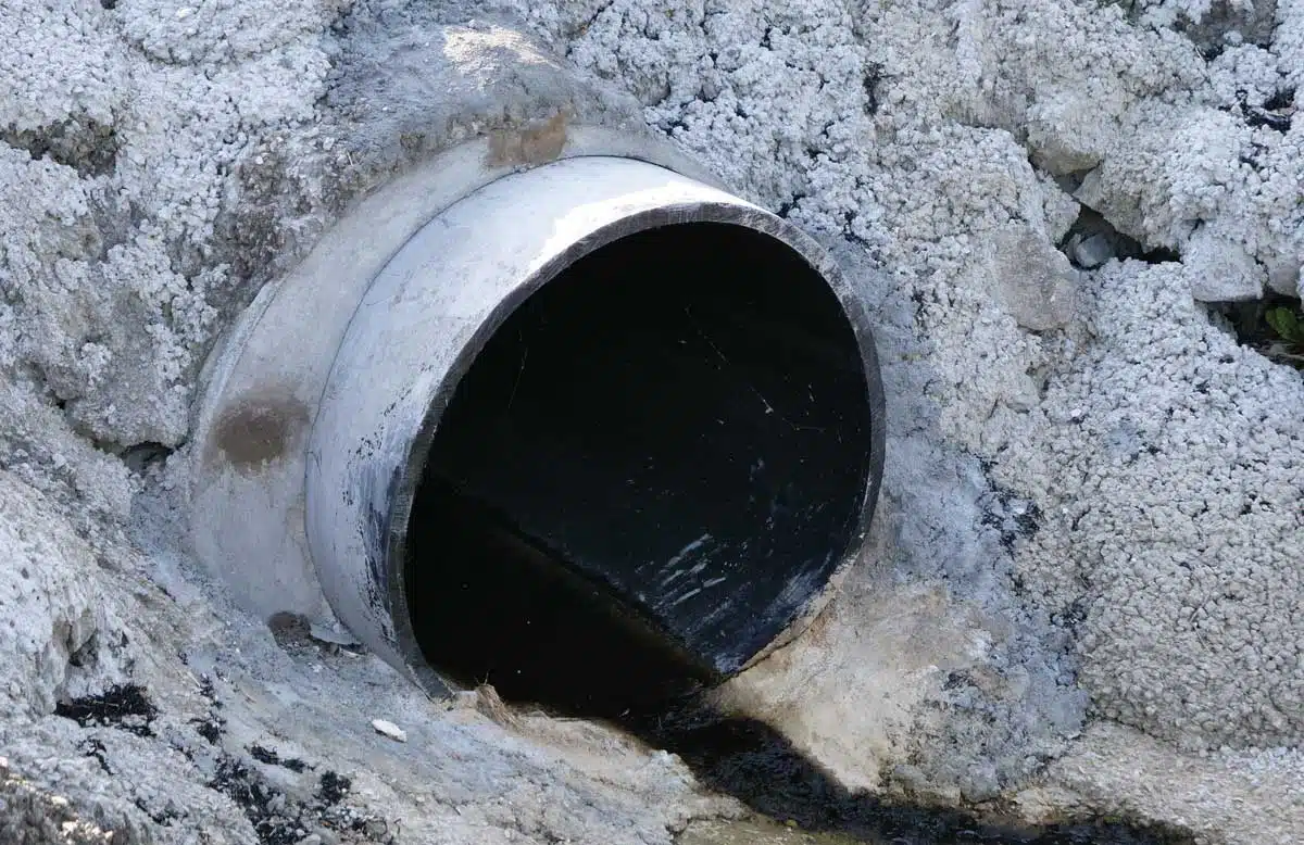 ۵ تفاوت گرفتگی لوله و چاه فاضلاب