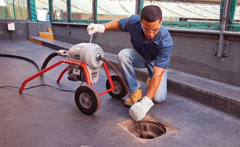 تجهیزات مورد استفاده در لوله بازکنی حرفه‌ای